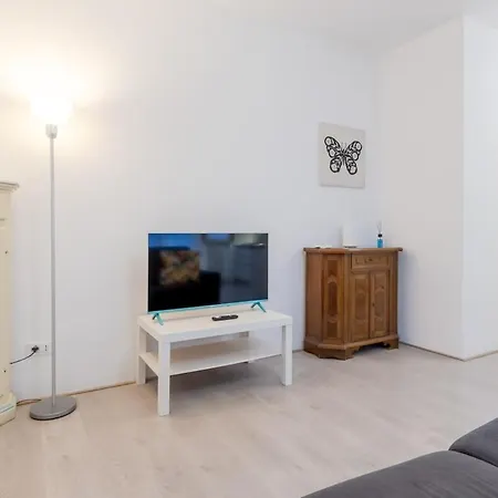 Airport 5 Min - With Parking Treviso